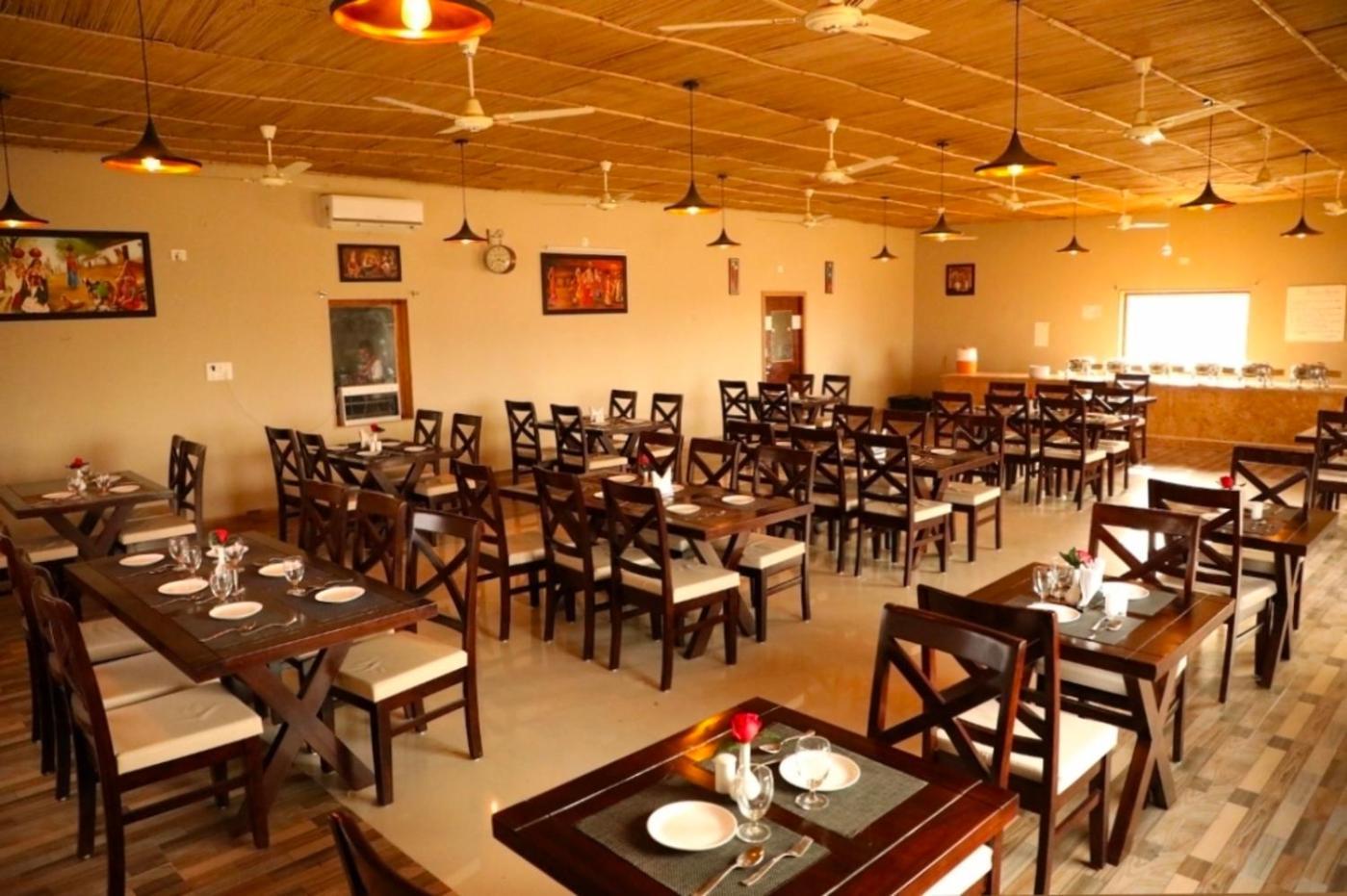 The Saffron Desert Camp Jaisalmer Bagian luar foto